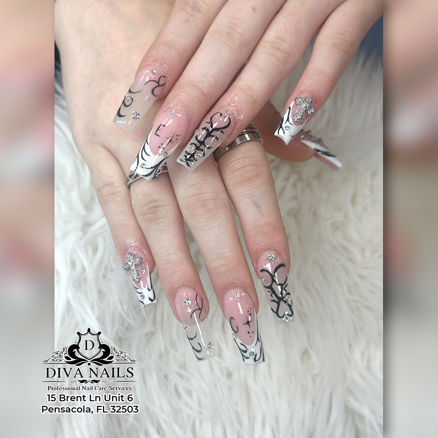 Diva Nails